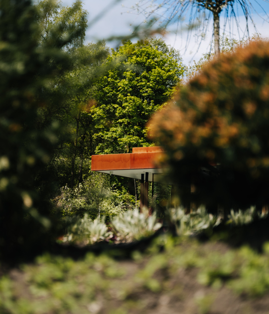 Garden Restaurant Sneak 1 (1)